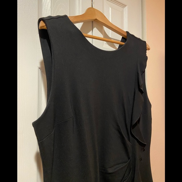 NWT~Sexy Hourglass Shaped Perfect Little Black Dress~a Limited “Must Have” - Picture 2 of 12